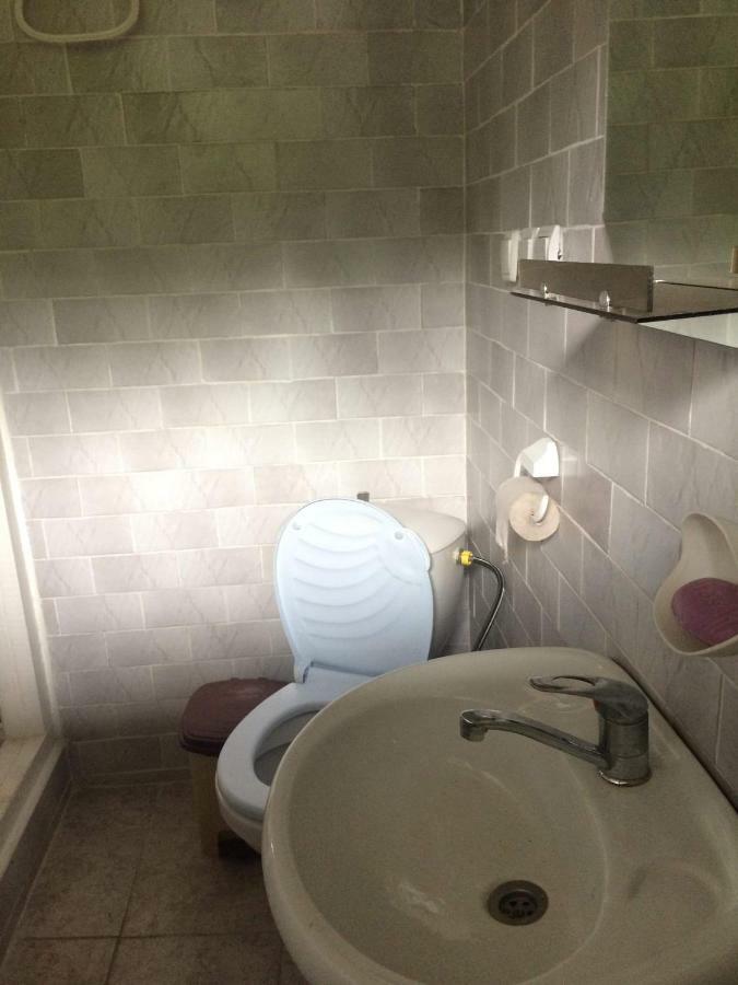 Guesthouse Malkhazi Borjomi Esterno foto