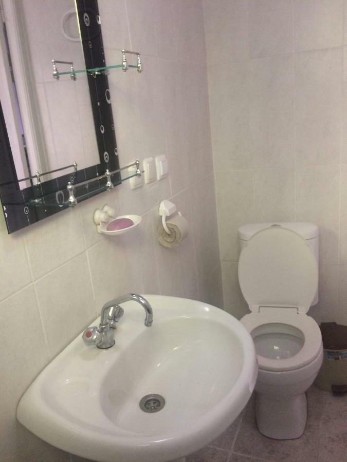 Guesthouse Malkhazi Borjomi Esterno foto